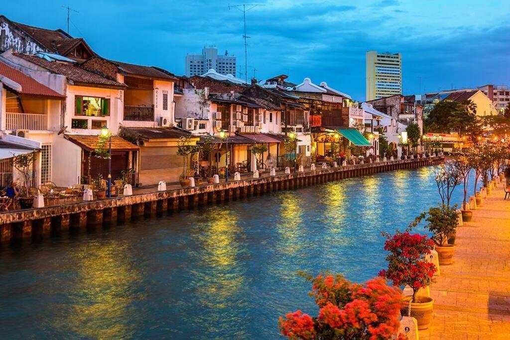 Appartamento New! Jonker Street Loft 3Br Melaka 10Pax Esterno foto